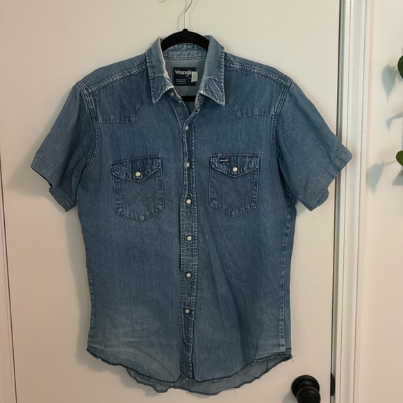 Wrangler 90's Pearl Snap Denim Button Down Shirt - Picture 1 of 6